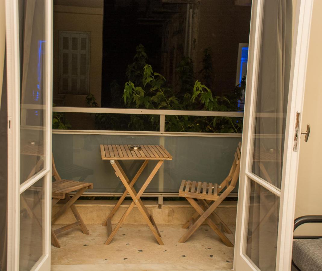 Central Luxury Studio 2 Corinth ภายนอก รูปภาพ