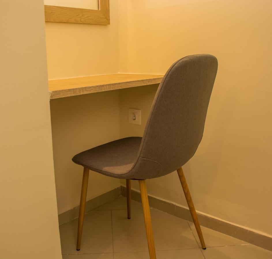 Central Luxury Studio 2 Corinth ภายนอก รูปภาพ